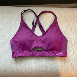 Brooks sports bra